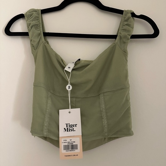NWT Tiger Mist Pastel Green Feyra Top - Picture 4 of 4